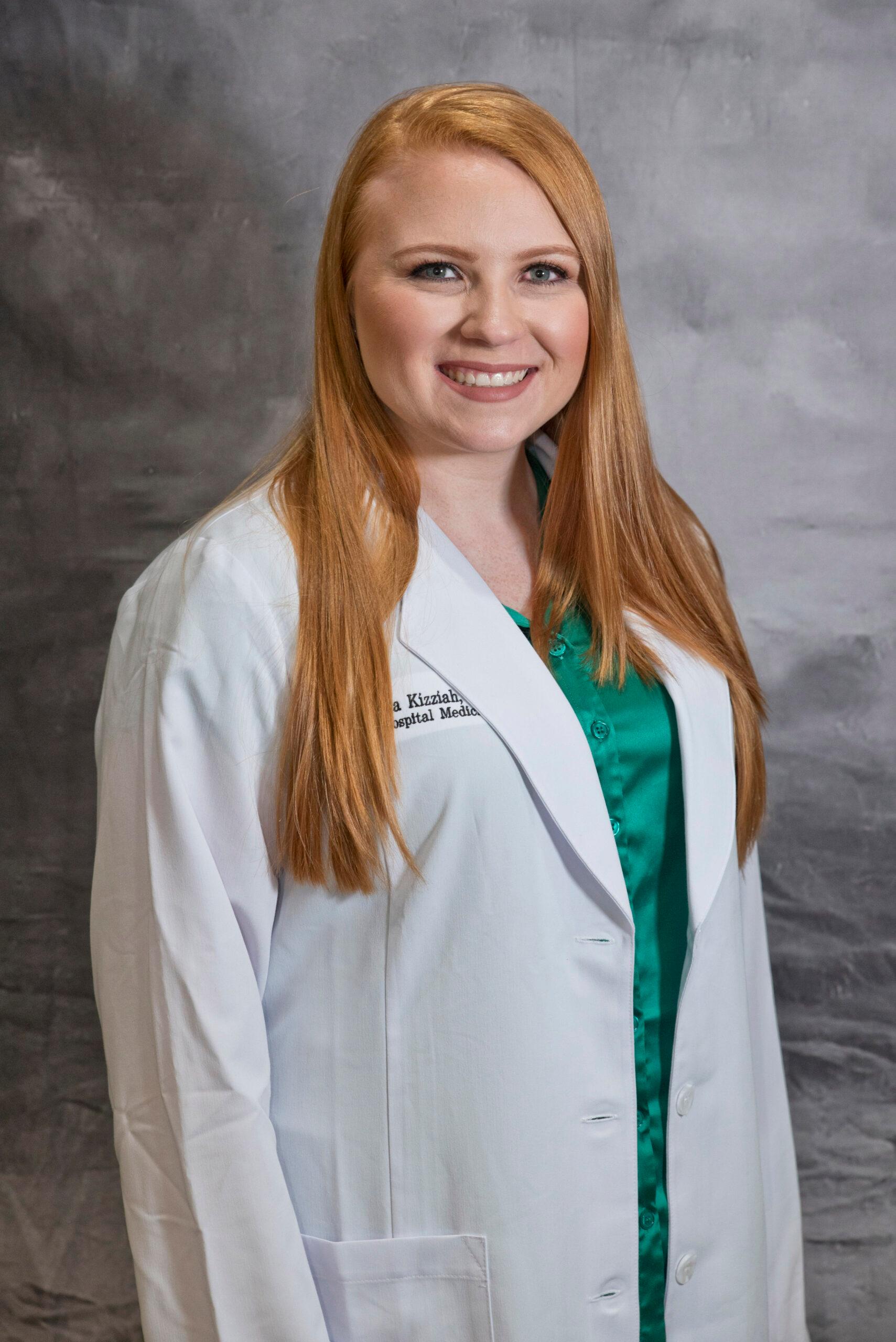 Photo of Kayla Tidwell, CRNP